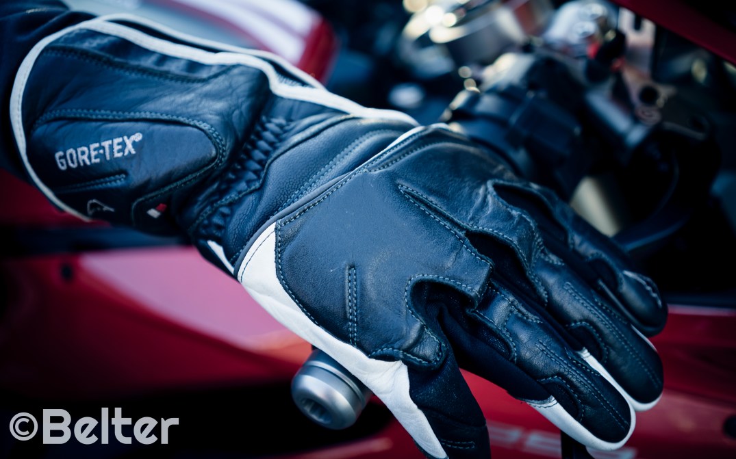 Kushitani Gore-Tex Gloves.